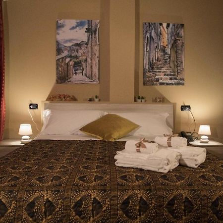 Divino Bistrot E Relais 호텔 Lenola 외부 사진