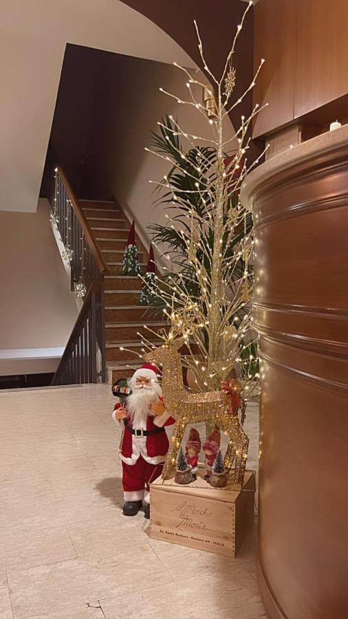 Divino Bistrot E Relais 호텔 Lenola 외부 사진