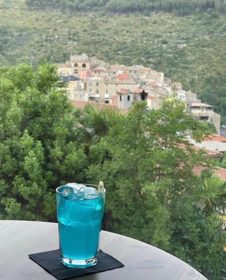 Divino Bistrot E Relais 호텔 Lenola 외부 사진