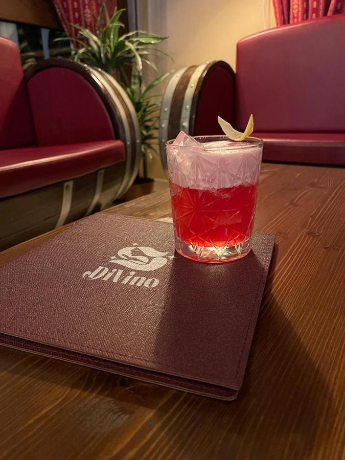Divino Bistrot E Relais 호텔 Lenola 외부 사진